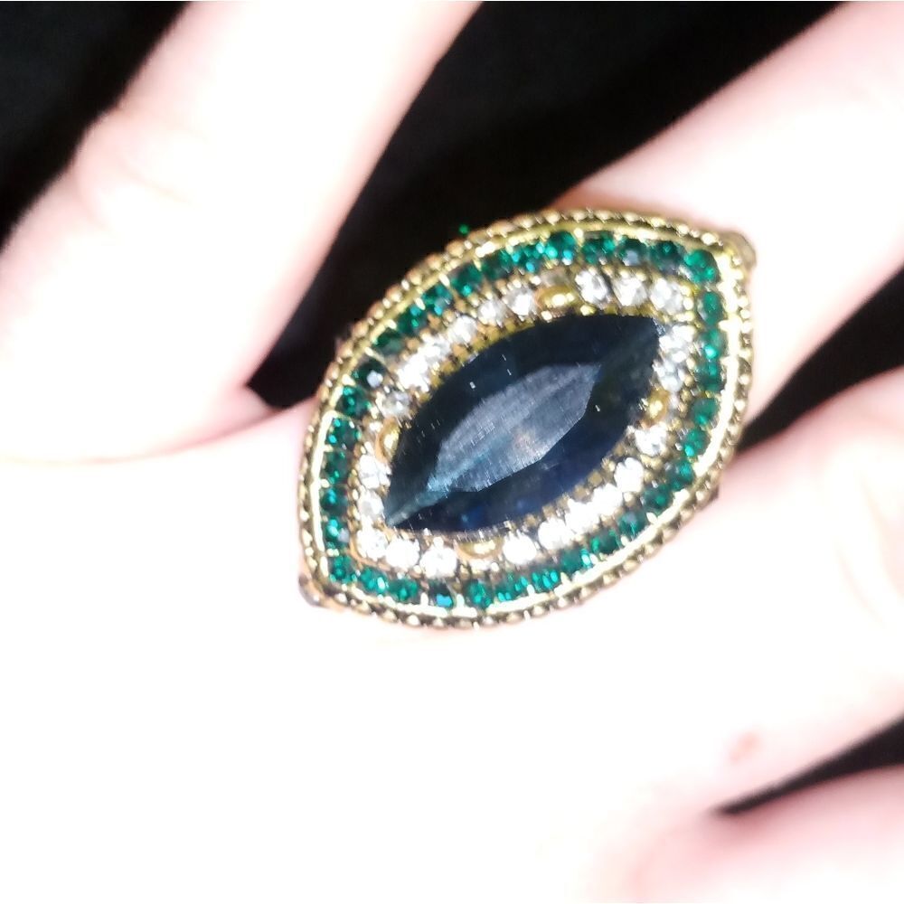 Large Statement Ring, Size 6.5, Excellentcondition - image 6